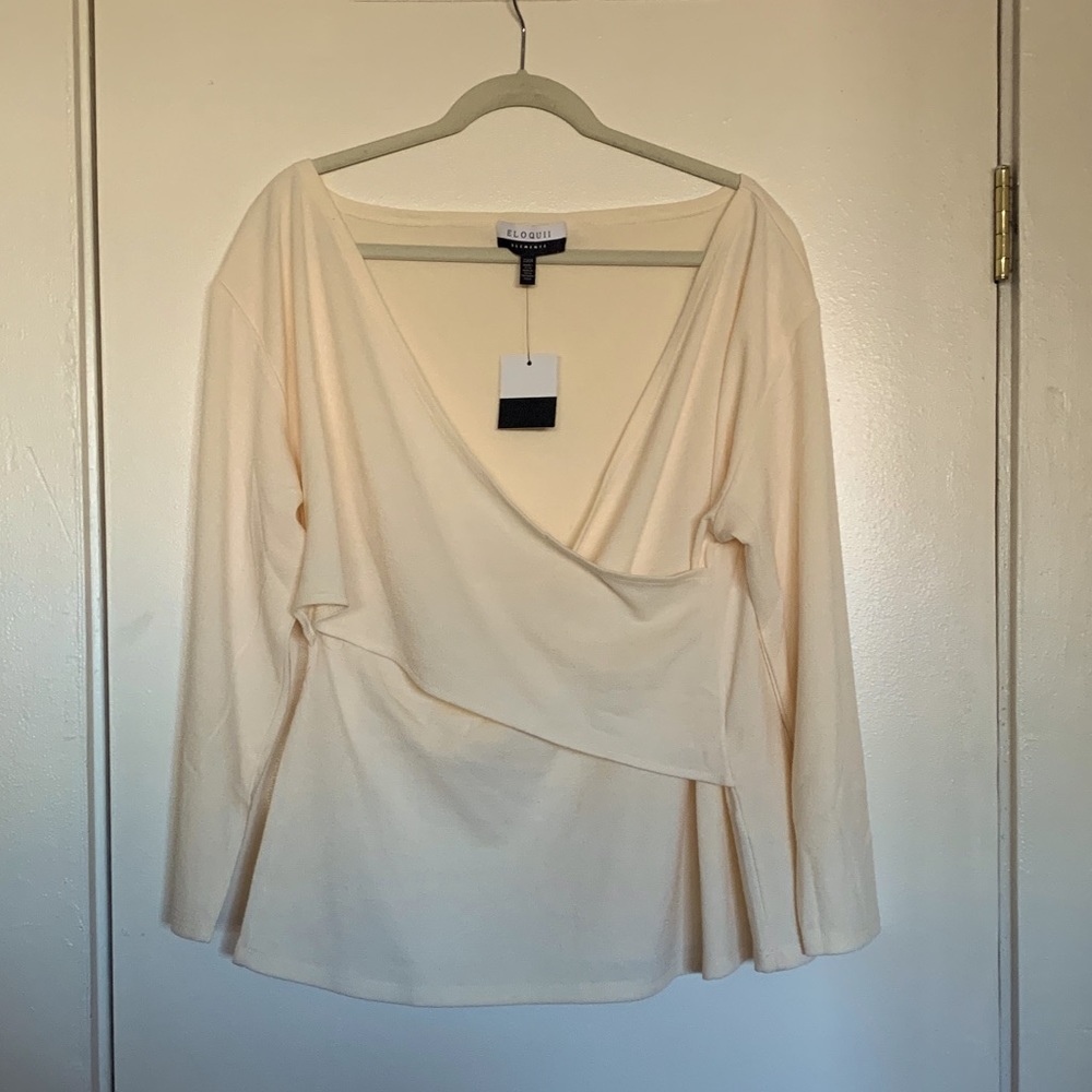 NWT Plus Size Eloquii Cream Wrap Top 22/24